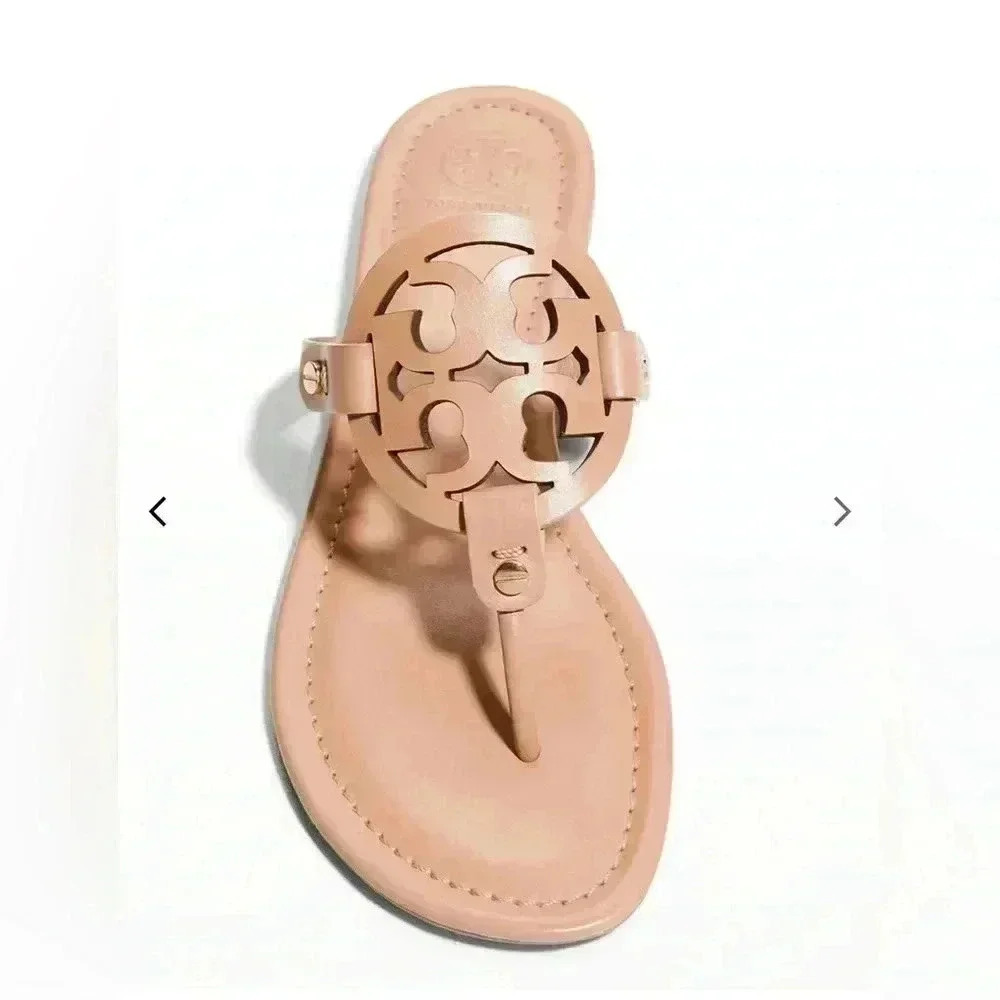 Tory Burch Miller, size: 8.5, light makeup
